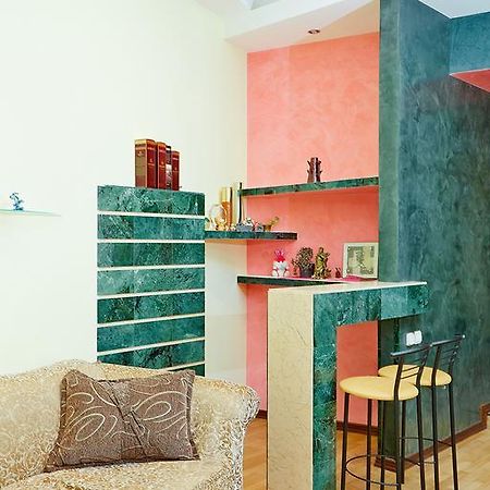 Apartment Deribasovskaya With Jacuzzi Odessza Kültér fotó