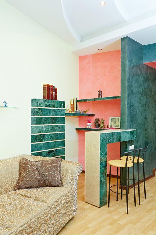 Apartment Deribasovskaya With Jacuzzi Odessza Kültér fotó